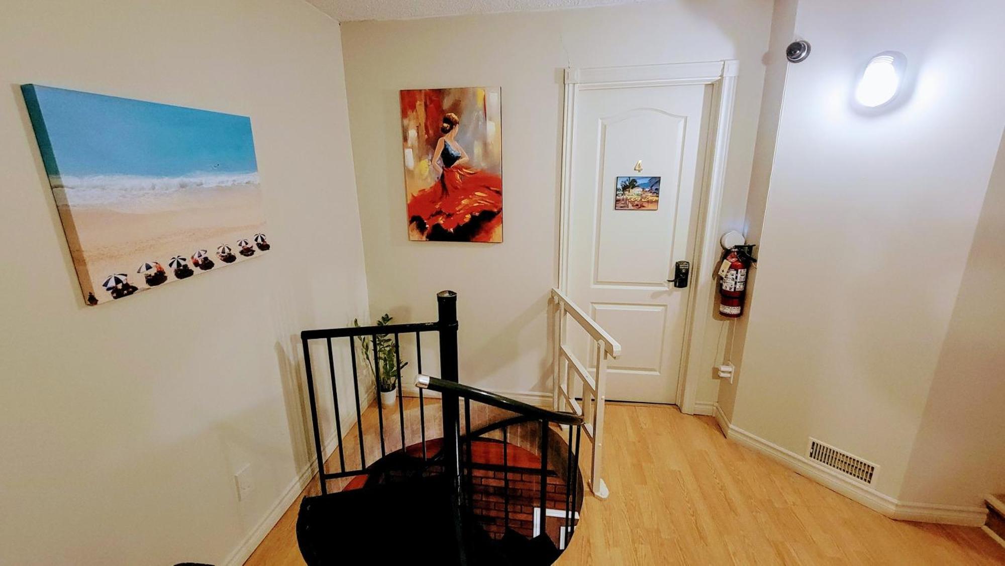 Kokomo Inn Bed And Breakfast Ottawa-Gatineau'S Only Tropical Riverfront B&B On The National Capital Cycling Pathway Route Verte #1 - For Adults Only - Chambre D'Hotes Tropical Aux Berges Des Outaouais Bnb #17542O Cameră foto